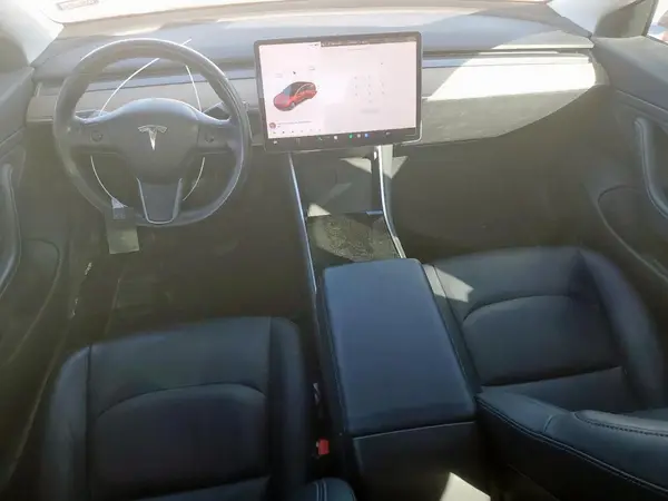 5YJ3E1EA4JF015402 2018 TESLA MODEL 3 - Image 8