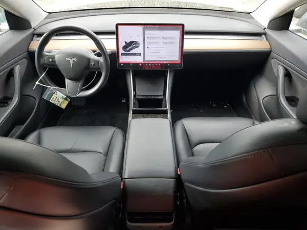5YJ3E1EA4JF018901 2018 TESLA MODEL 3 - Image 8