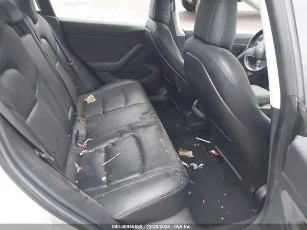 5YJ3E1EA4JF019143 2018 TESLA MODEL 3 - Image 8