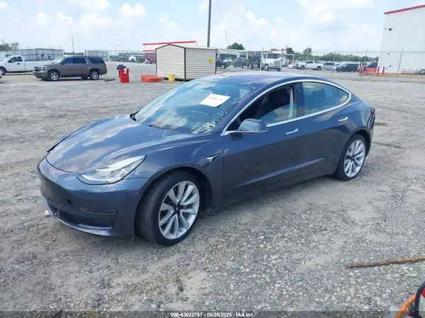 5YJ3E1EA4JF020065 2018 TESLA MODEL 3 - Image 2