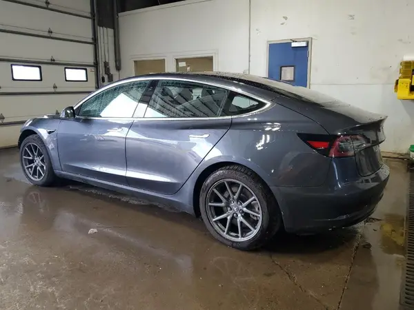 5YJ3E1EA4JF021751 2018 TESLA MODEL 3 - Image 2