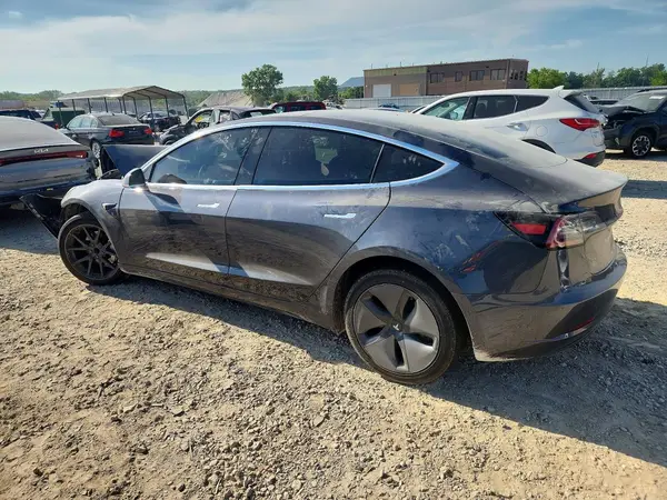5YJ3E1EA4JF022012 2018 TESLA MODEL 3 - Image 2