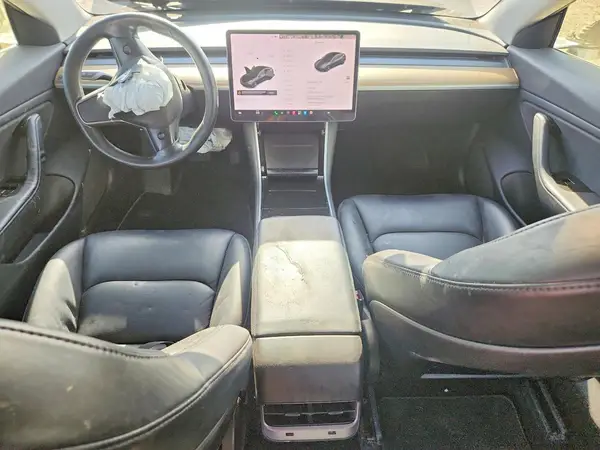 5YJ3E1EA4JF022012 2018 TESLA MODEL 3 - Image 8