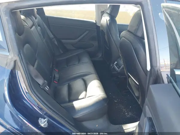 5YJ3E1EA4JF024844 2018 TESLA MODEL 3 - Image 8