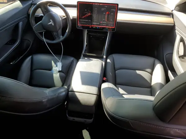 5YJ3E1EA4JF025993 2018 TESLA MODEL 3 - Image 8