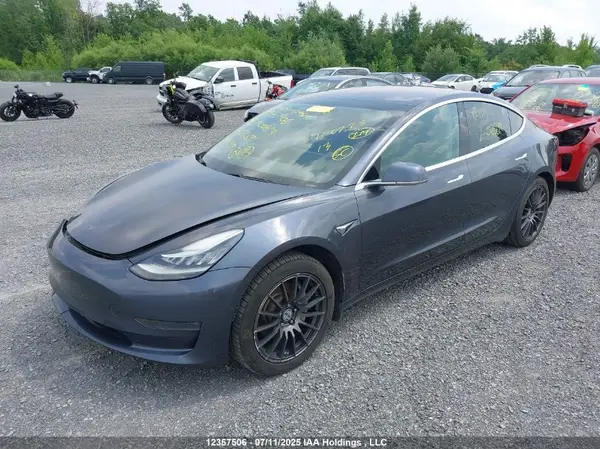 5YJ3E1EA4JF026691 2018 TESLA MODEL 3 - Image 2
