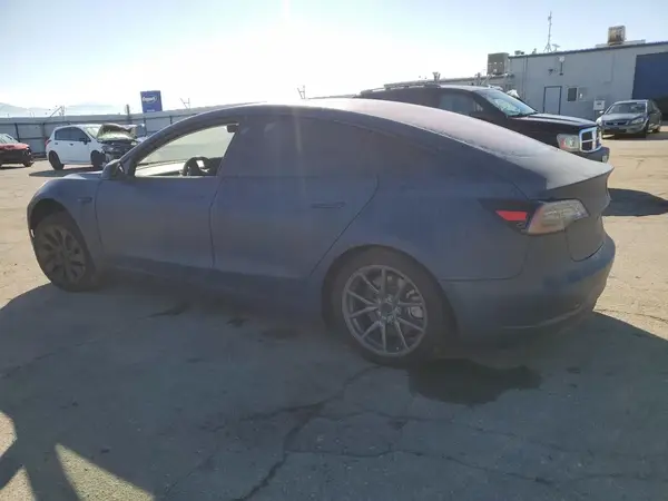 5YJ3E1EA4JF027274 2018 TESLA MODEL 3 - Image 2