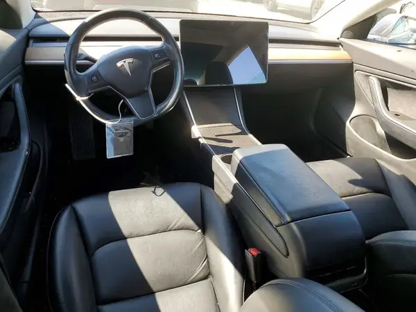 5YJ3E1EA4JF028103 2018 TESLA MODEL 3 - Image 8