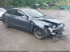 5YJ3E1EA4JF030501 2018 TESLA MODEL 3