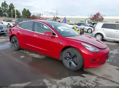 5YJ3E1EA4JF030711 2018 TESLA MODEL 3