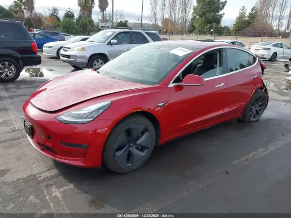 5YJ3E1EA4JF030711 2018 TESLA MODEL 3 - Image 2