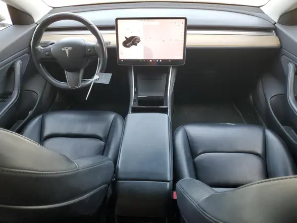 5YJ3E1EA4JF031308 2018 TESLA MODEL 3 - Image 8