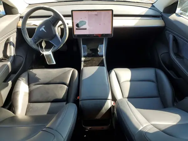 5YJ3E1EA4JF032359 2018 TESLA MODEL 3 - Image 8