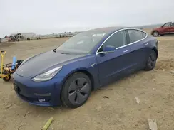 5YJ3E1EA4JF032586 2018 TESLA MODEL 3