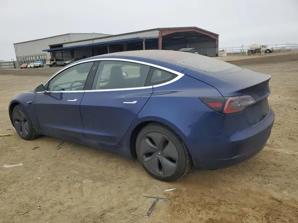 5YJ3E1EA4JF032586 2018 TESLA MODEL 3 - Image 2