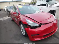 5YJ3E1EA4JF032894 2018 TESLA MODEL 3