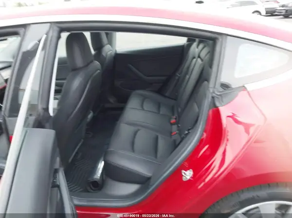 5YJ3E1EA4JF032894 2018 TESLA MODEL 3 - Image 8