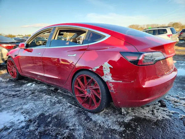 5YJ3E1EA4JF032913 2018 TESLA MODEL 3 - Image 2