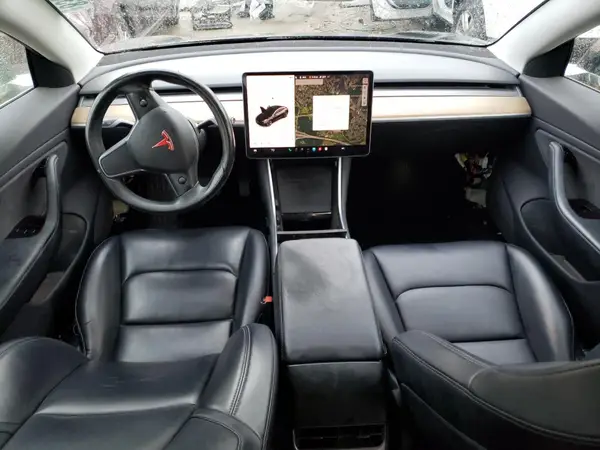 5YJ3E1EA4JF034418 2018 TESLA MODEL 3 - Image 8