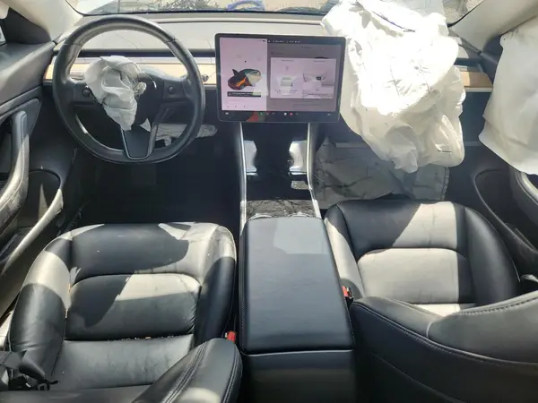 5YJ3E1EA4JF035441 2018 TESLA MODEL 3 - Image 8