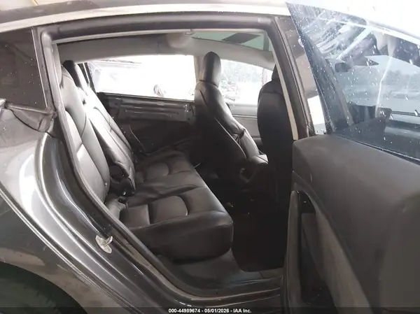 5YJ3E1EA4JF036962 2018 TESLA MODEL 3 - Image 8
