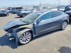 5YJ3E1EA4JF038663 2018 TESLA MODEL 3