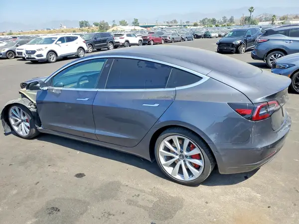 5YJ3E1EA4JF038663 2018 TESLA MODEL 3 - Image 2
