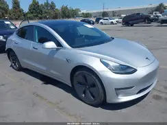 5YJ3E1EA4JF039215 2018 TESLA MODEL 3