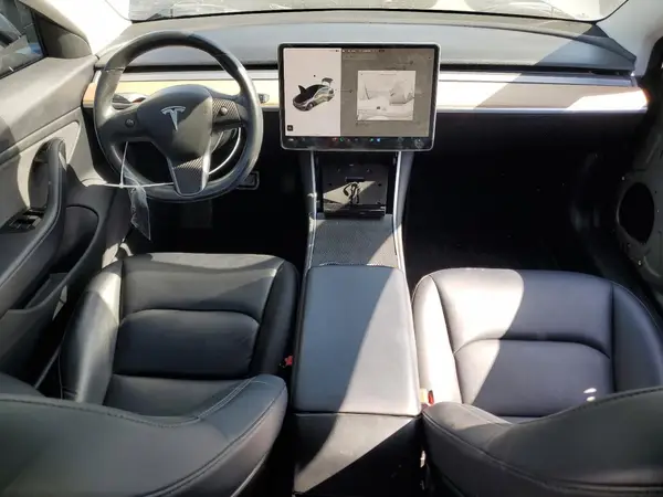 5YJ3E1EA4JF042664 2018 TESLA MODEL 3 - Image 8