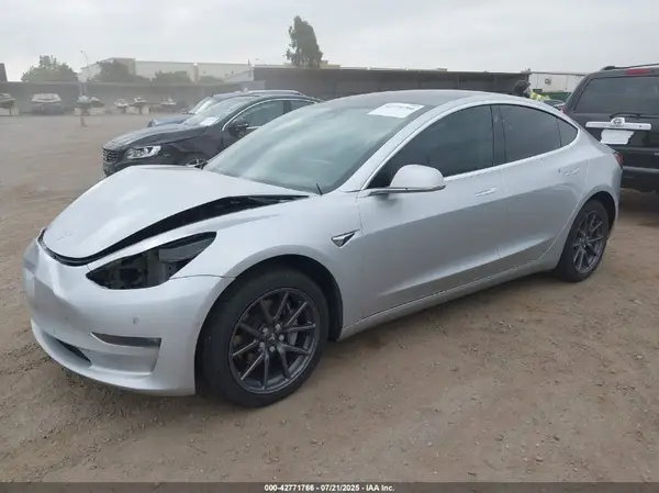 5YJ3E1EA4JF043989 2018 TESLA MODEL 3 - Image 2