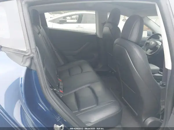 5YJ3E1EA4JF044608 2018 TESLA MODEL 3 - Image 8