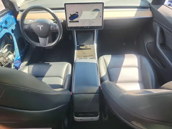 5YJ3E1EA4JF046018 2018 TESLA MODEL 3 - Image 8