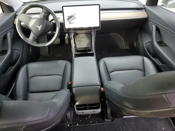 5YJ3E1EA4JF046083 2018 TESLA MODEL 3 - Image 8