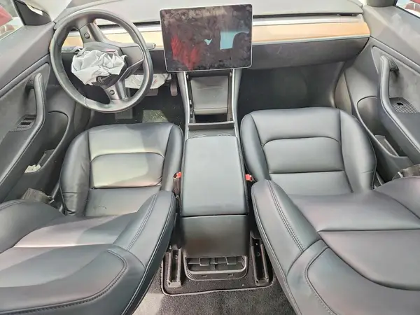 5YJ3E1EA4JF048058 2018 TESLA MODEL 3 - Image 8