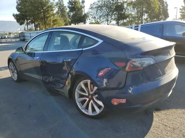 5YJ3E1EA4JF048383 2018 TESLA MODEL 3 - Image 2