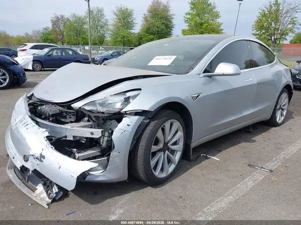 5YJ3E1EA4JF048531 2018 TESLA MODEL 3 - Image 2