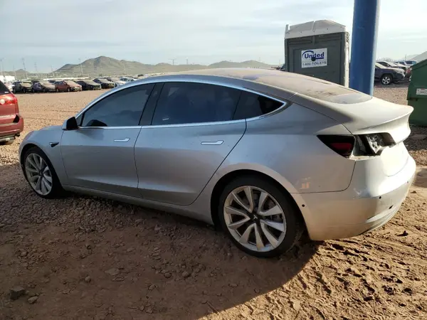 5YJ3E1EA4JF048688 2018 TESLA MODEL 3 - Image 2