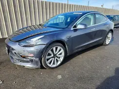 5YJ3E1EA4JF049839 2018 TESLA MODEL 3