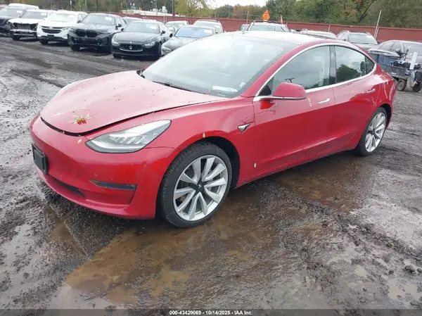 5YJ3E1EA4JF052255 2018 TESLA MODEL 3 - Image 2