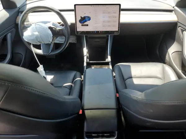 5YJ3E1EA4JF056385 2018 TESLA MODEL 3 - Image 8