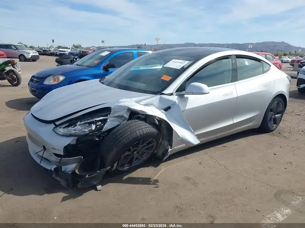 5YJ3E1EA4JF060792 2018 TESLA MODEL 3 - Image 2