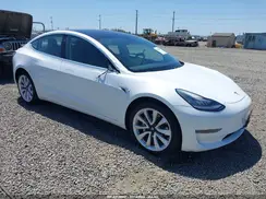 5YJ3E1EA4JF062932 2018 TESLA MODEL 3