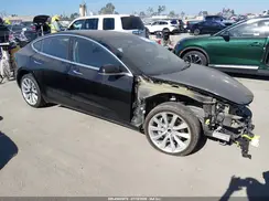 5YJ3E1EA4JF075860 2018 TESLA MODEL 3