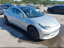 5YJ3E1EA4JF076538 2018 TESLA MODEL 3