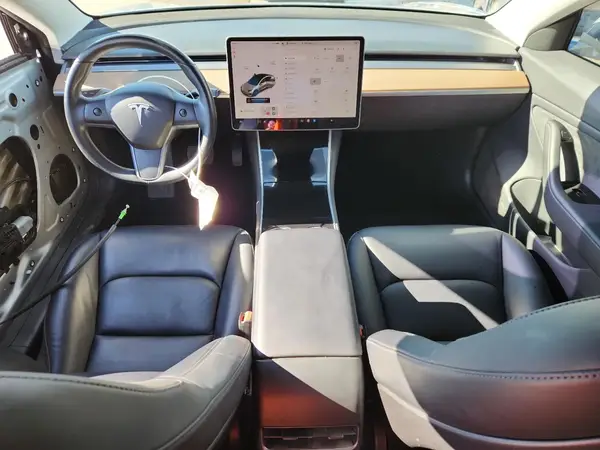5YJ3E1EA4JF076541 2018 TESLA MODEL 3 - Image 8