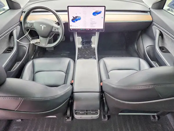 5YJ3E1EA4JF076796 2018 TESLA MODEL 3 - Image 8
