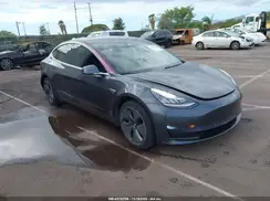 5YJ3E1EA4JF077513 2018 TESLA MODEL 3