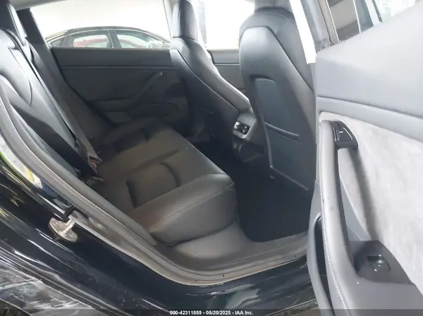 5YJ3E1EA4JF098376 2018 TESLA MODEL 3 - Image 8