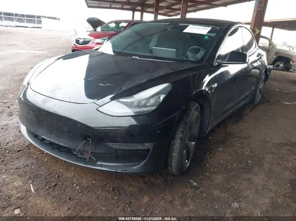 5YJ3E1EA4JF122868 2018 TESLA MODEL 3 - Image 2