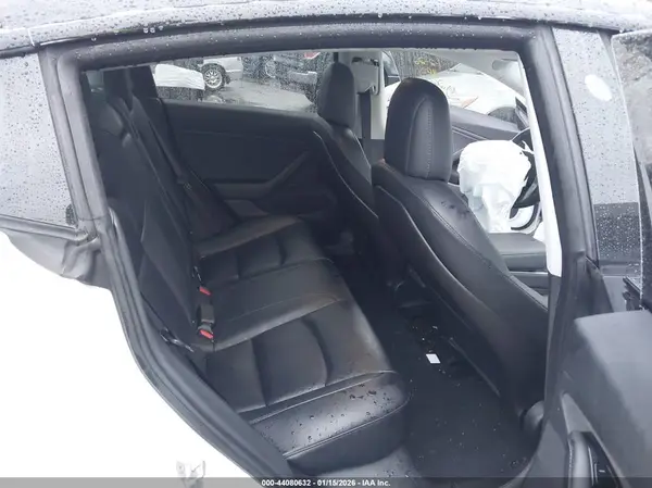 5YJ3E1EA4JF122983 2018 TESLA MODEL 3 - Image 8